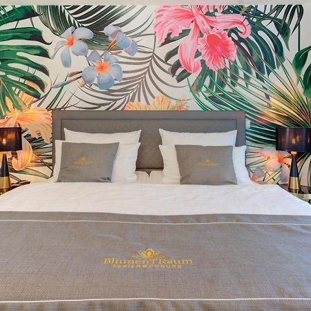 BlumenRaum Ferienwohnung 2 Карлсруе Екстер'єр фото