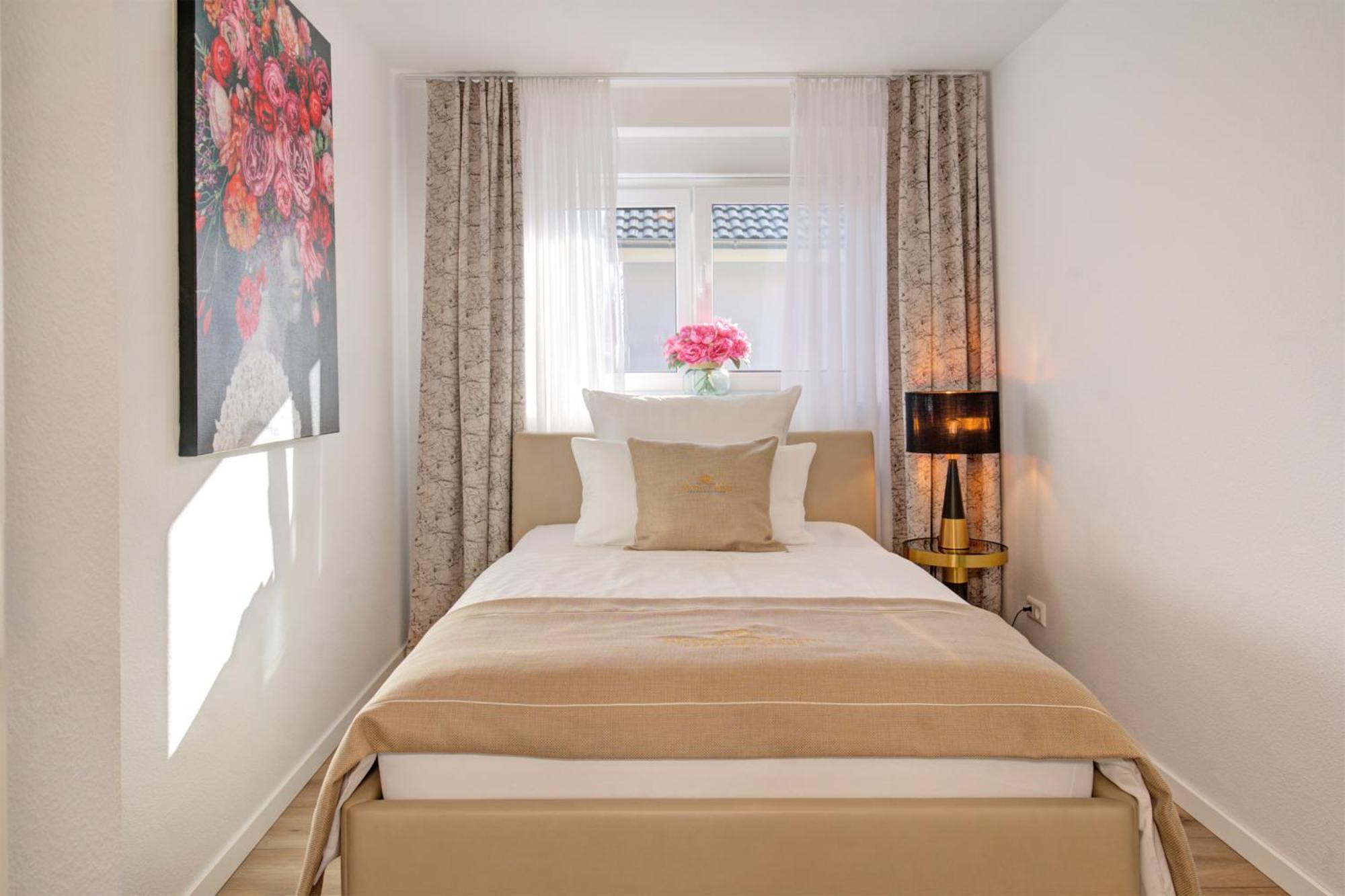 BlumenRaum Ferienwohnung 2 Карлсруе Екстер'єр фото