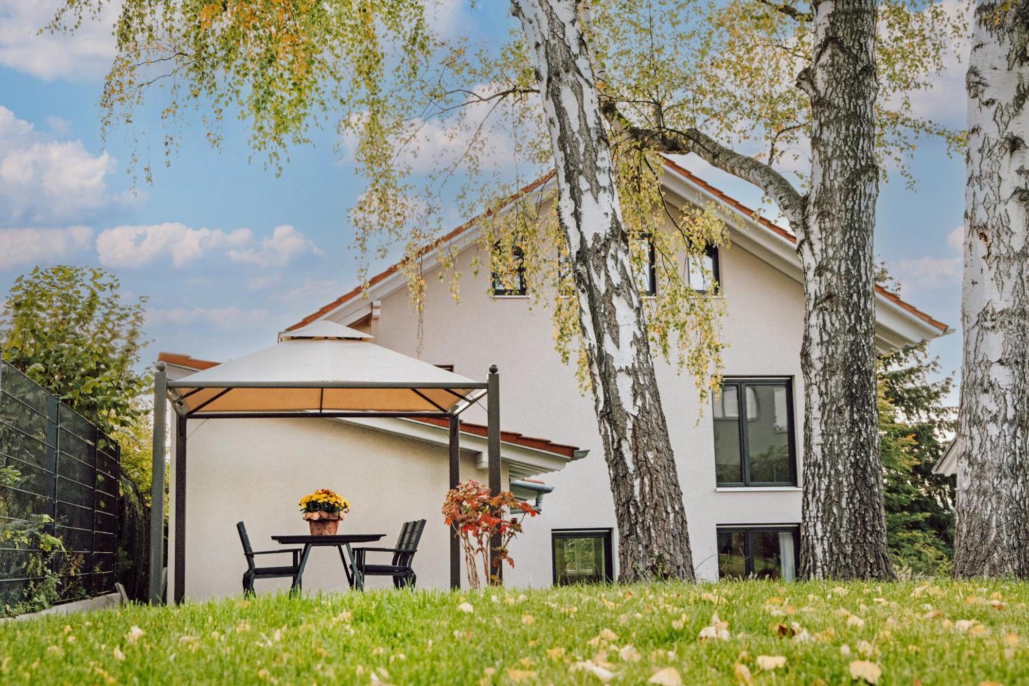BlumenRaum Ferienwohnung 2 Карлсруе Екстер'єр фото